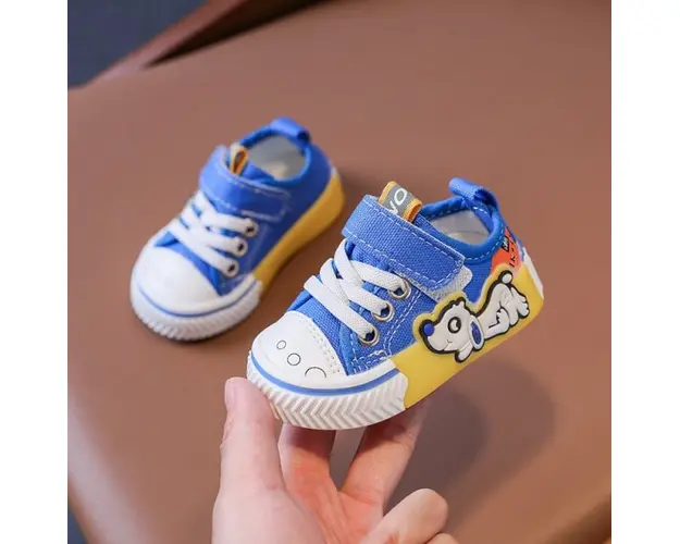 Tenisi albastri pentru baietei - Catelus