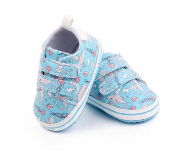 Tenisi bleu pentru bebelusi - Figurine