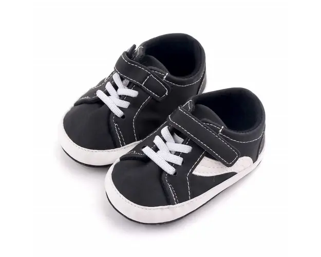 Tenisi negri cu insertie alba