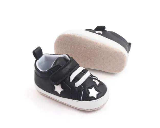 Tenisi negri cu stelute sidefate