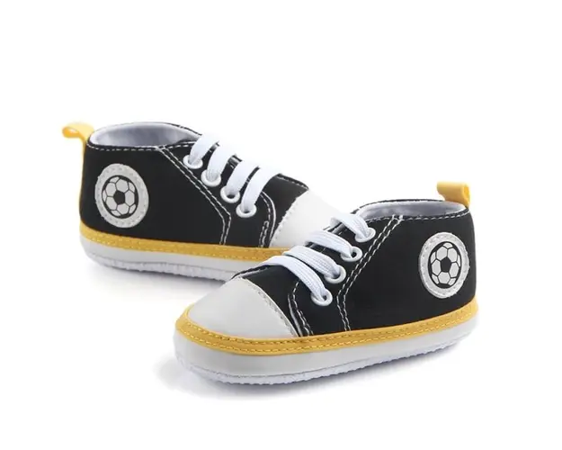 Tenisi negri pentru bebelusi - Football