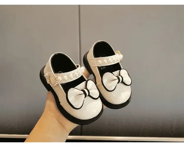 Pantofi Fetite Albi Eleganti - 24 (15 cm)