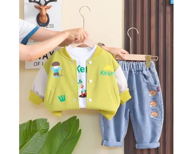 Compleu Verde Baieti Cu Desene Bobby - 3-4 ani