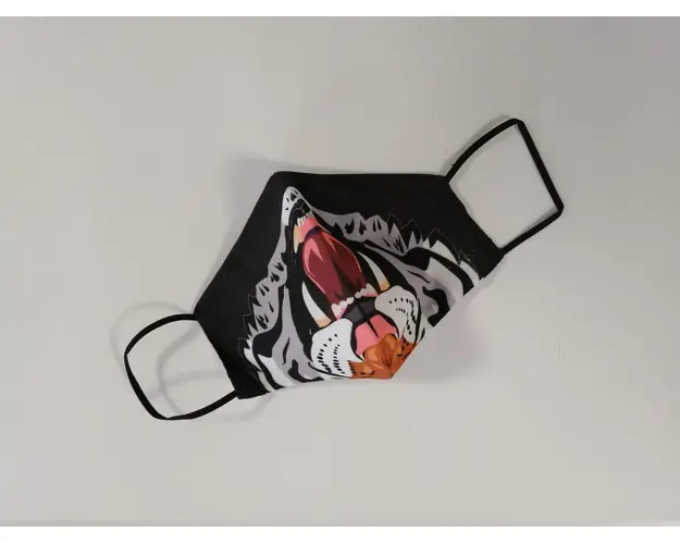 Masca textila forma cupa, reutilizabila, 2 straturi, negru model tigrisor