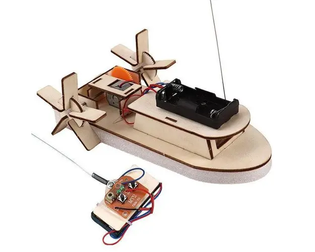 Barcuta cu motor, radio teleghidata cu telecomanda, Do It Yourself de asamblat, din lemn