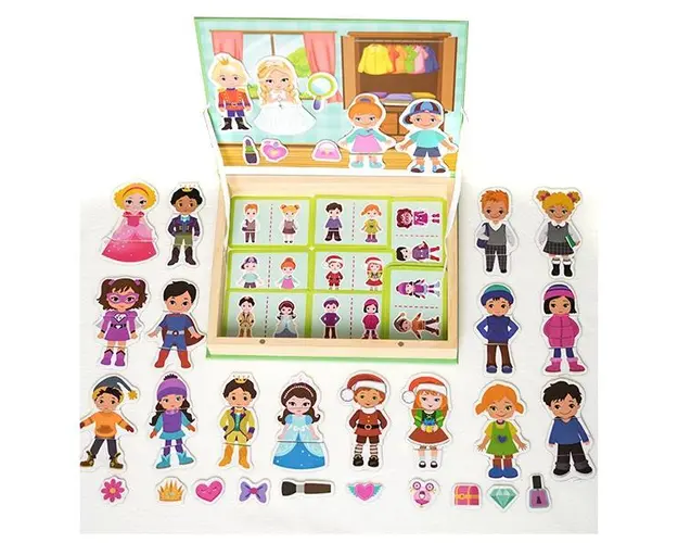 Carte Magnetica Montessori - Imbraca personajele, 7Toys