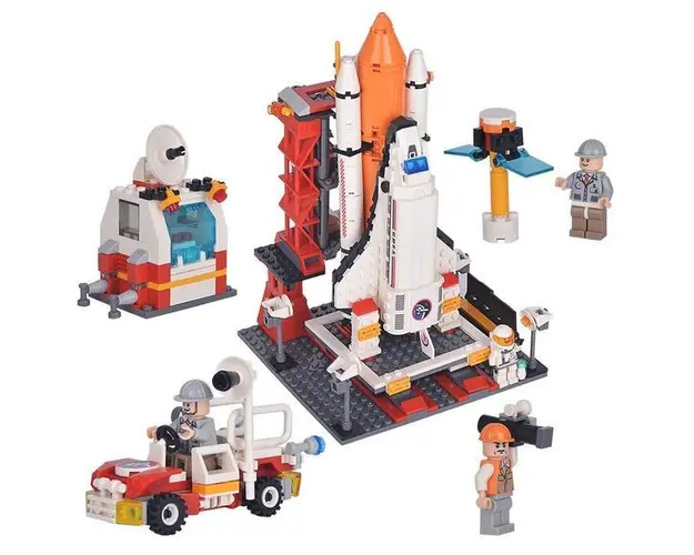 Joc de construit, 679 Piese Puzzle Blocks, pentru Dezvoltarea Imaginatiei, Inteligentei, Concentrarii, Marca Gudi