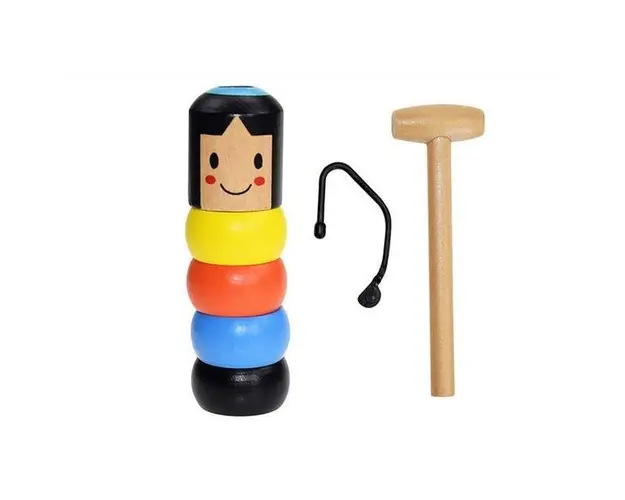 Jucarie magica papusa din lemn incasabila