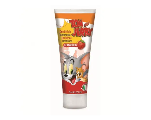 Pasta de Dinti cu Capsuni pentru Copii Tom and Jerry Naturaverde Kids, 75 ml