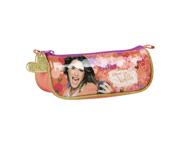 Penar triunghiular Violetta Love