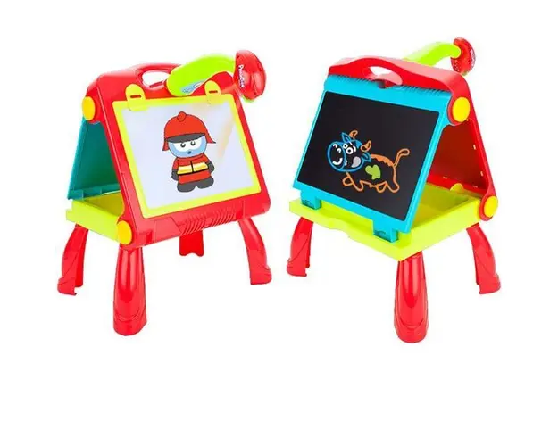 Set pentru baieti - masuta cu tablita dubla si proiector 4 in 1