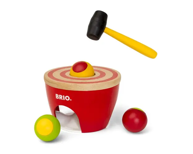 Brio - Banc Cu Ciocanel Si Bile