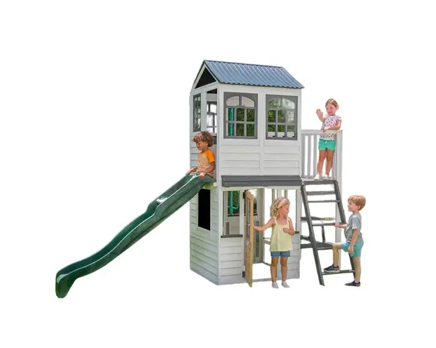 Complex de joaca din lemn cu tobogan, casuta etajata si balcon Woodland View