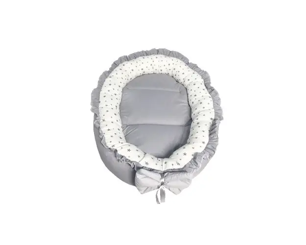 Cuib baby nest bebelusi cu volanase gri - stelute gri pe alb LUX