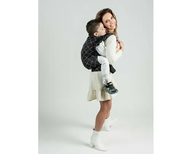 Marsupiu bebe, Isara, Preschooler Diamonda Black