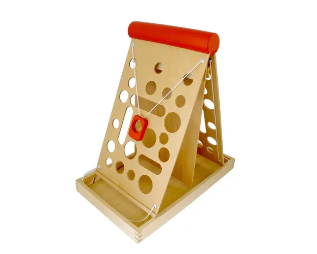 Joc de dexteritate labirintul inclinat cu bila