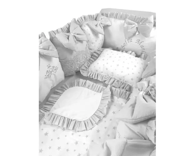 Lenjeria cu aparatori pat 140x70 cm din 13 pernute Gri pal LUX by Deseda