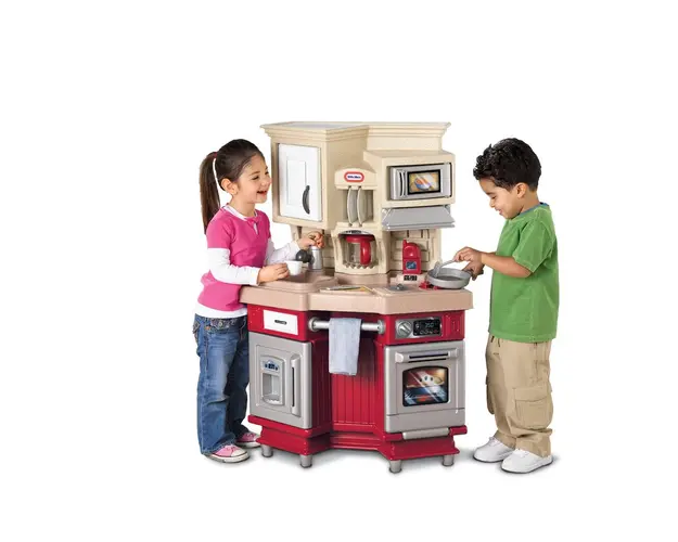 Little Tikes Bucatarie Rosie Micul Bucatar