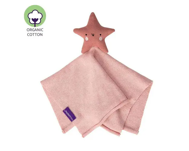 Paturica din bumbac organic cu jucarie Star Clevamama 3494