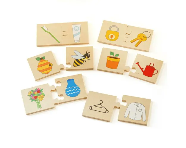 Puzzle din lemn - Perechea potrivita