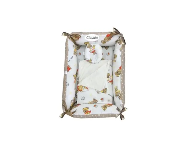 Deseda - Reductor Personalizat Bebe Bed Nest cu paturica si pernuta antiplagiocefalie Ursuleti la ski pe crem