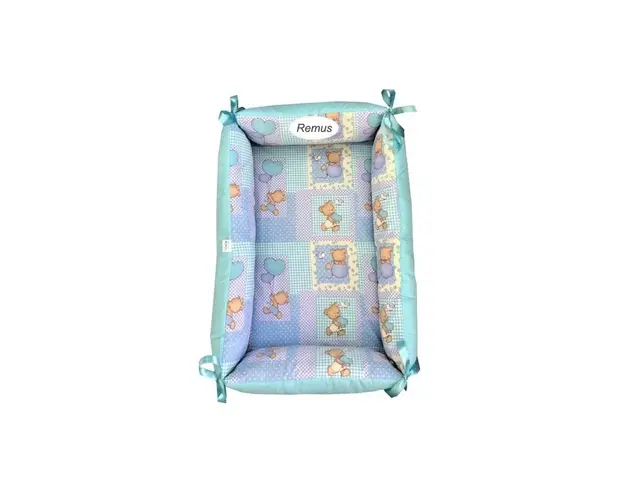 Reductor Personalizat Bebe Nest Deseda Ursi in carouri pe albastru