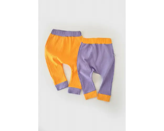 Set 2 pantaloni Ribana Bebe Unisex din bumbac organic si 5%elastan - Galben/Mov BabyCosy (Marime: 9-12 luni)