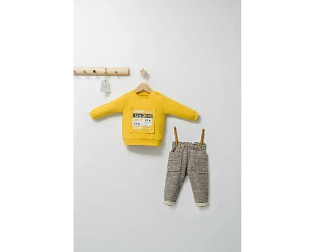 Set 2 piese cu bluzita si pantalonasi cu buzunare King, Tongs baby (Culoare: Galben, Marime: 6-9 luni)
