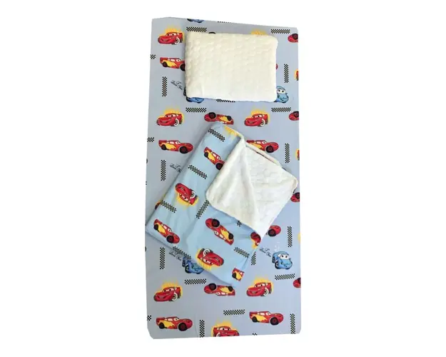 Set 3 piese de iarna paturica cu cearsaf si pernuta pentru pat 120x60 cm Deseda Cars