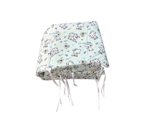 Set 4 aparatori laterale pufoase h35 pat 140x70 cm Deseda Pisici pe vernil