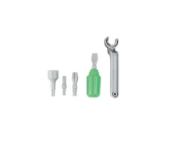 Set 6 unelte Mecanicul priceput, Masterkidz