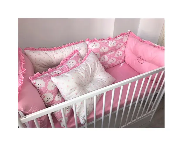 Set de 6 bucati aparatori protectii laterale patut 140x70 cm Deseda Roz-Norisori roz-Stelute roz pe alb