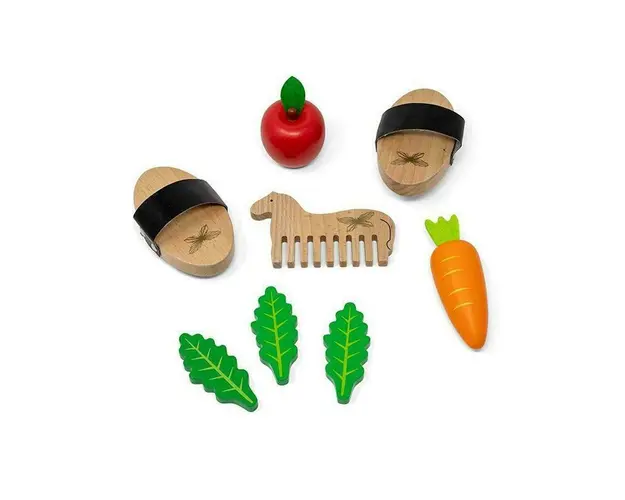Set jucarii din lemn, ingrijire caluti, 8 piese, +3 ani, byASTRUP