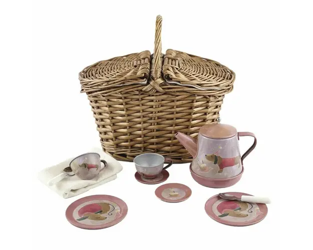Set pentru ceai muzical in cos picnic, Catelusii muzicali, Egmont Toys