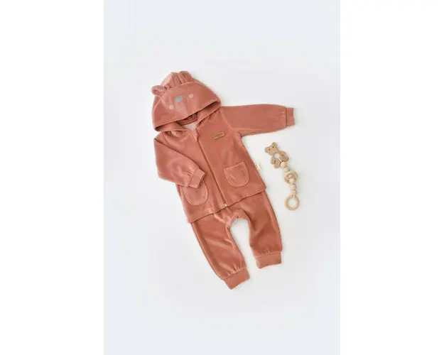 Set Ursulet cu bluzita cu fermoar si gluga si pantaloni lungi din 80%bumbac organic si 20% poliester - Caramiziu, BabyCosy (Marime: 18-24 Luni)
