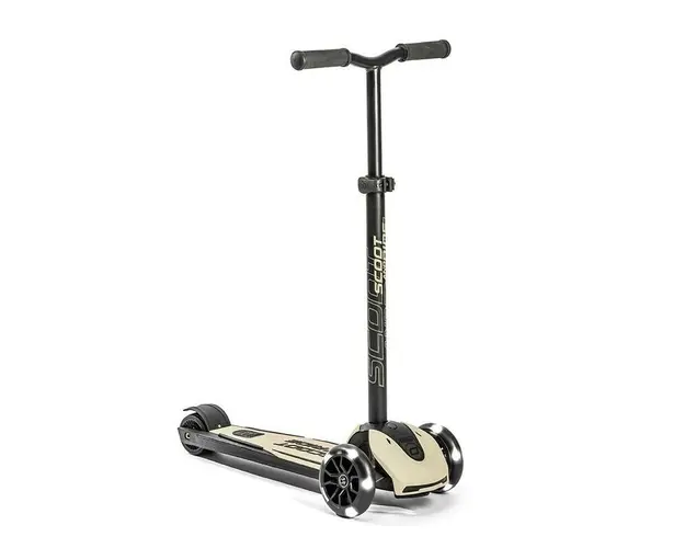 Trotineta copii pliabila, reglabila, roti luminoase, Highwaykick 5 Led Ash, 5 ani +, pana la 80 kg, Scoot Ride
