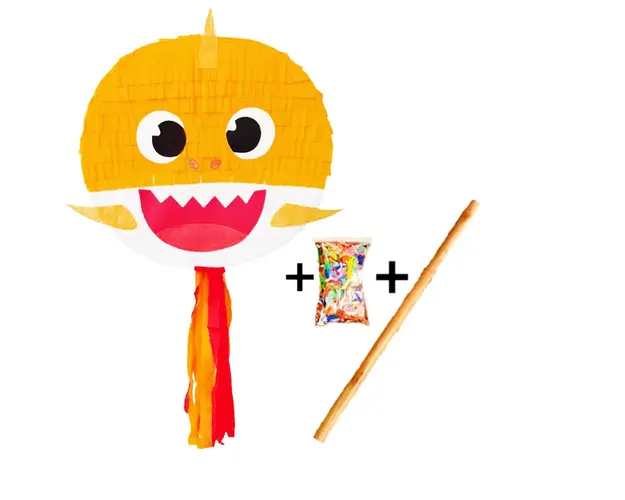 Pinata cu bat si confetti Rechinel, PinaStar