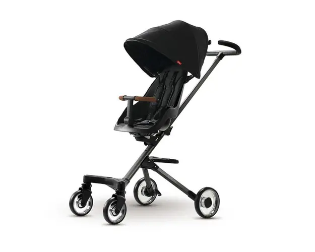 Carucior sport ultracompact Qplay Easy, Negru