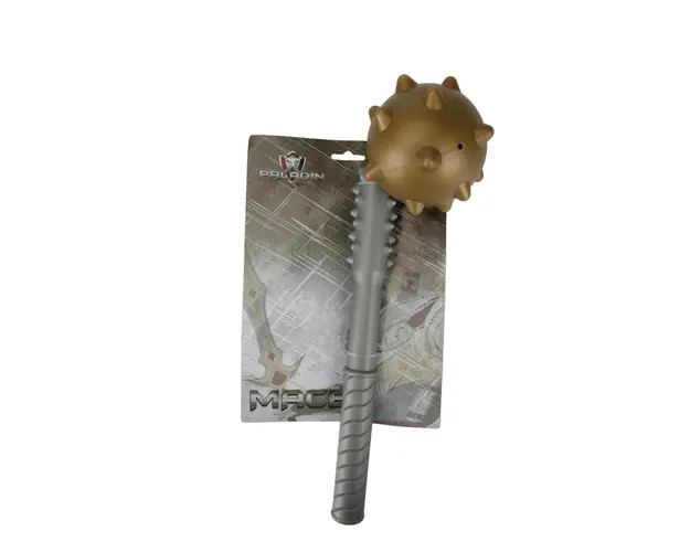 Buzduganul cavalerului, Knight, Paladin 