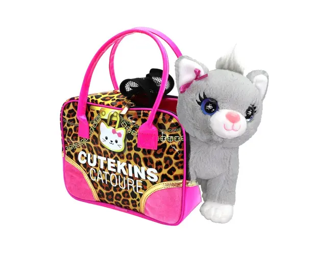 Jucarie de plus in gentuta, Cutekins, Pisicuta