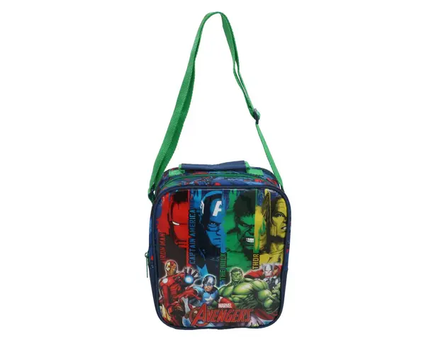 Gentuta pentru pranz Avengers