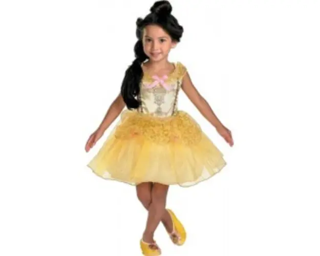 Costum belle