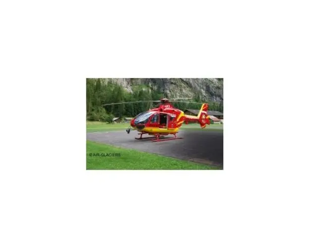 Model set elicopter de salvare ec135