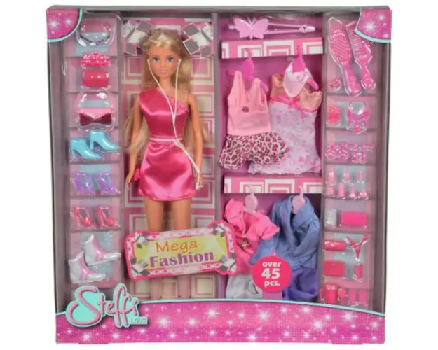 Papusa Steffi Mega Fashion Set Cu Hainute De Schimb
