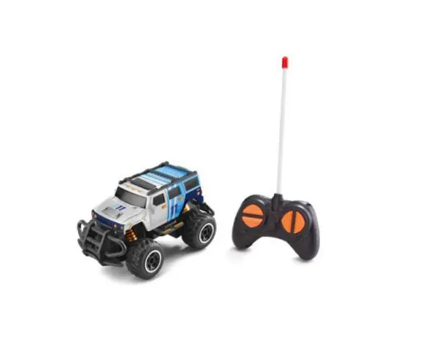 Revell rc car 'line backer'