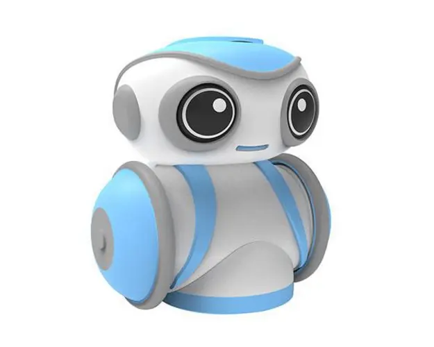 Robotelul Artie 3000