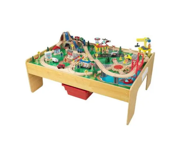 Set cu masuta de joaca Adventure Town Railway