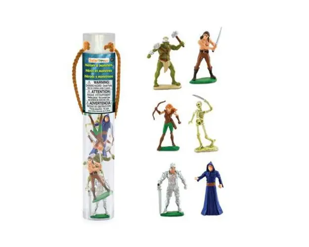 Tub designer cu figurine Eroi si monstrii