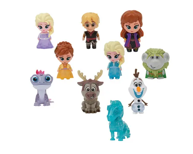 Figurina Frozen 2 Whisper And Glow