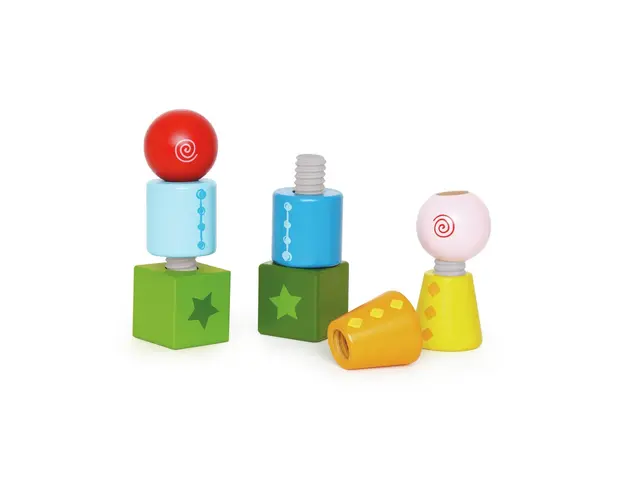 Joc de constructie tip surub din lemn Hape Stacker